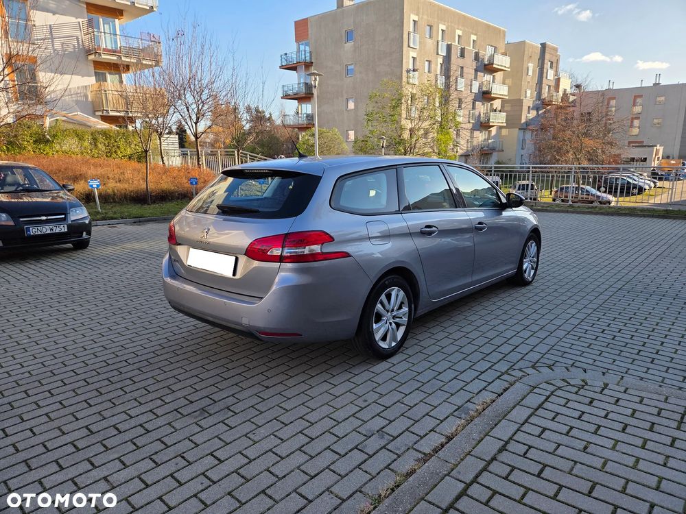 Peugeot 308 1.2 PureTech Allure Pack S&S - 5