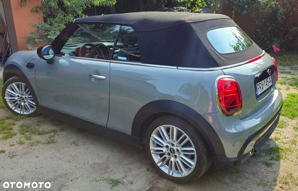 MINI Cooper Cabrio - 9