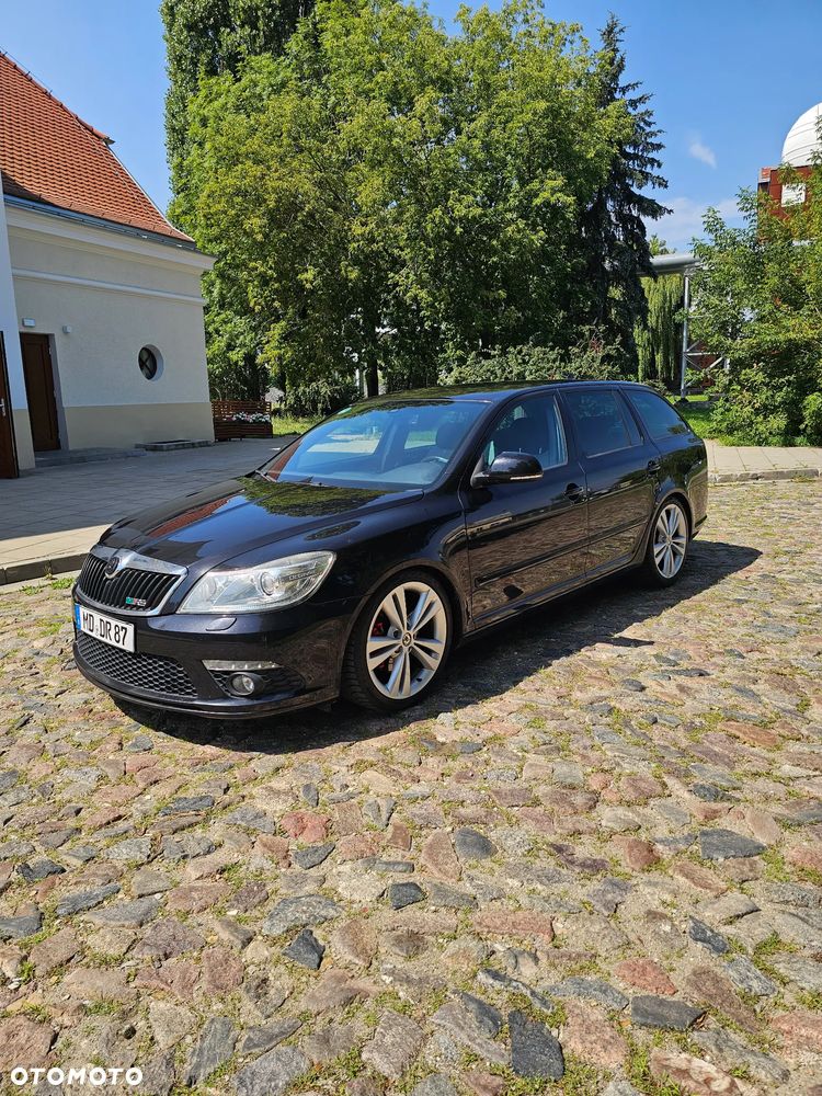 Skoda Octavia 2.0 TDI CR DPF RS - 1