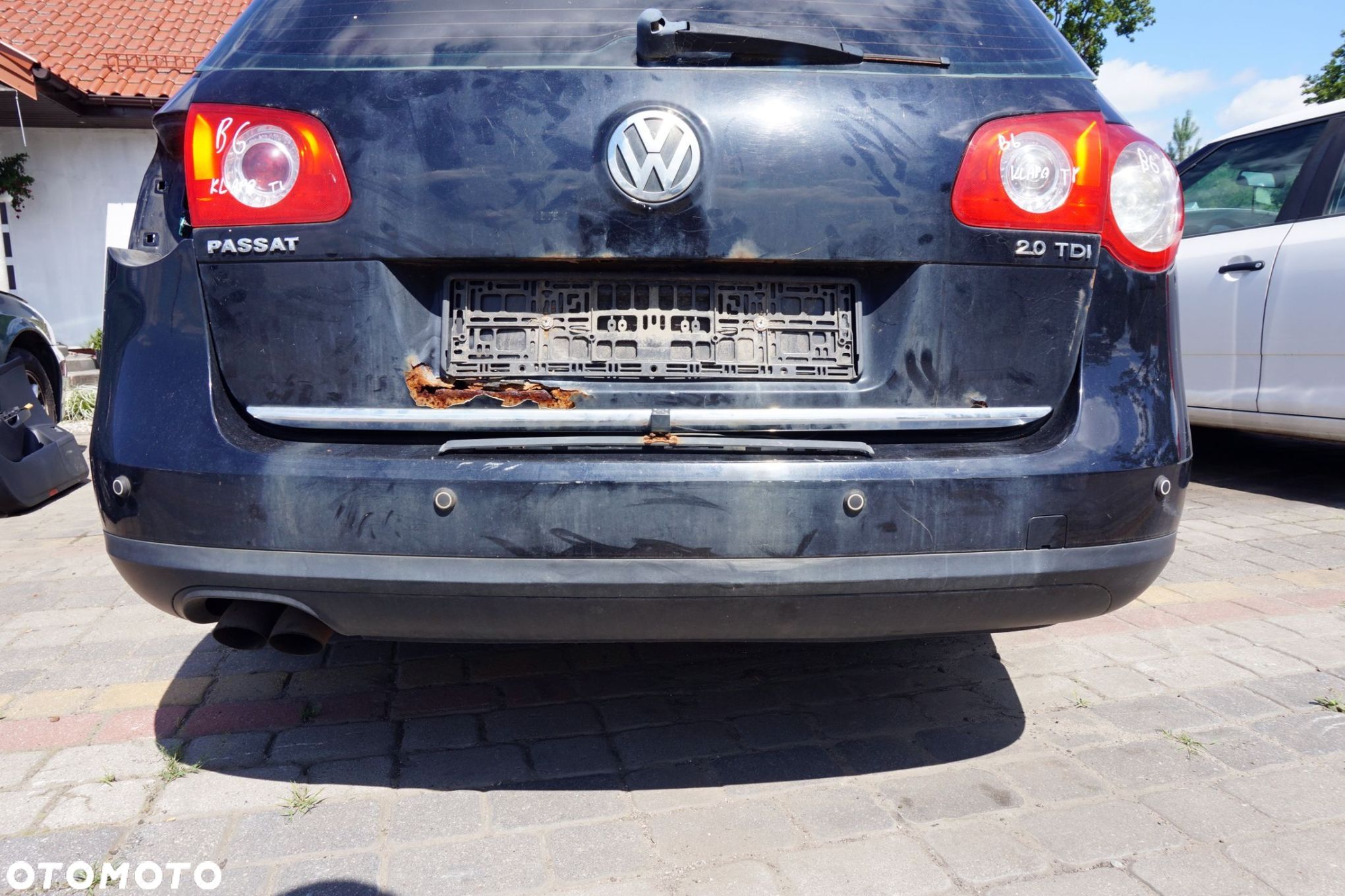 ZDERZAK TYLNY PDC PASSAT B6 KOMBI LC9X  CZARNY VOLKSWAGEN 2005-2010 - 1