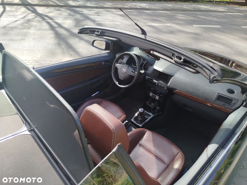 Opel Astra 1.8 Cosmo - 21