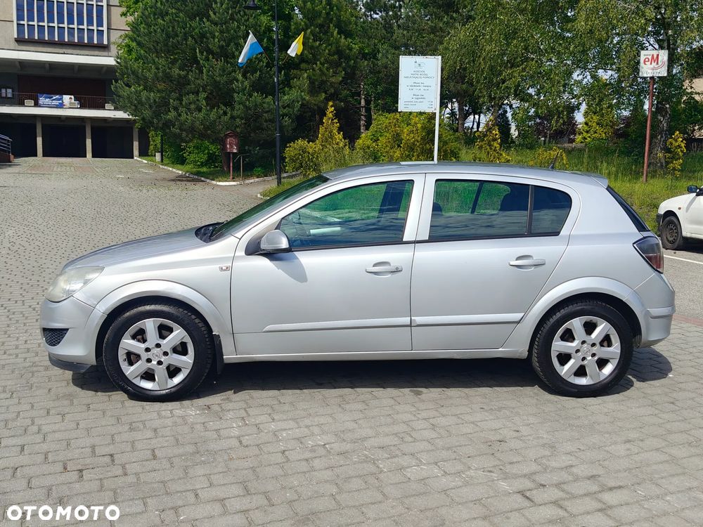 Opel Astra 1.6 Cosmo - 4