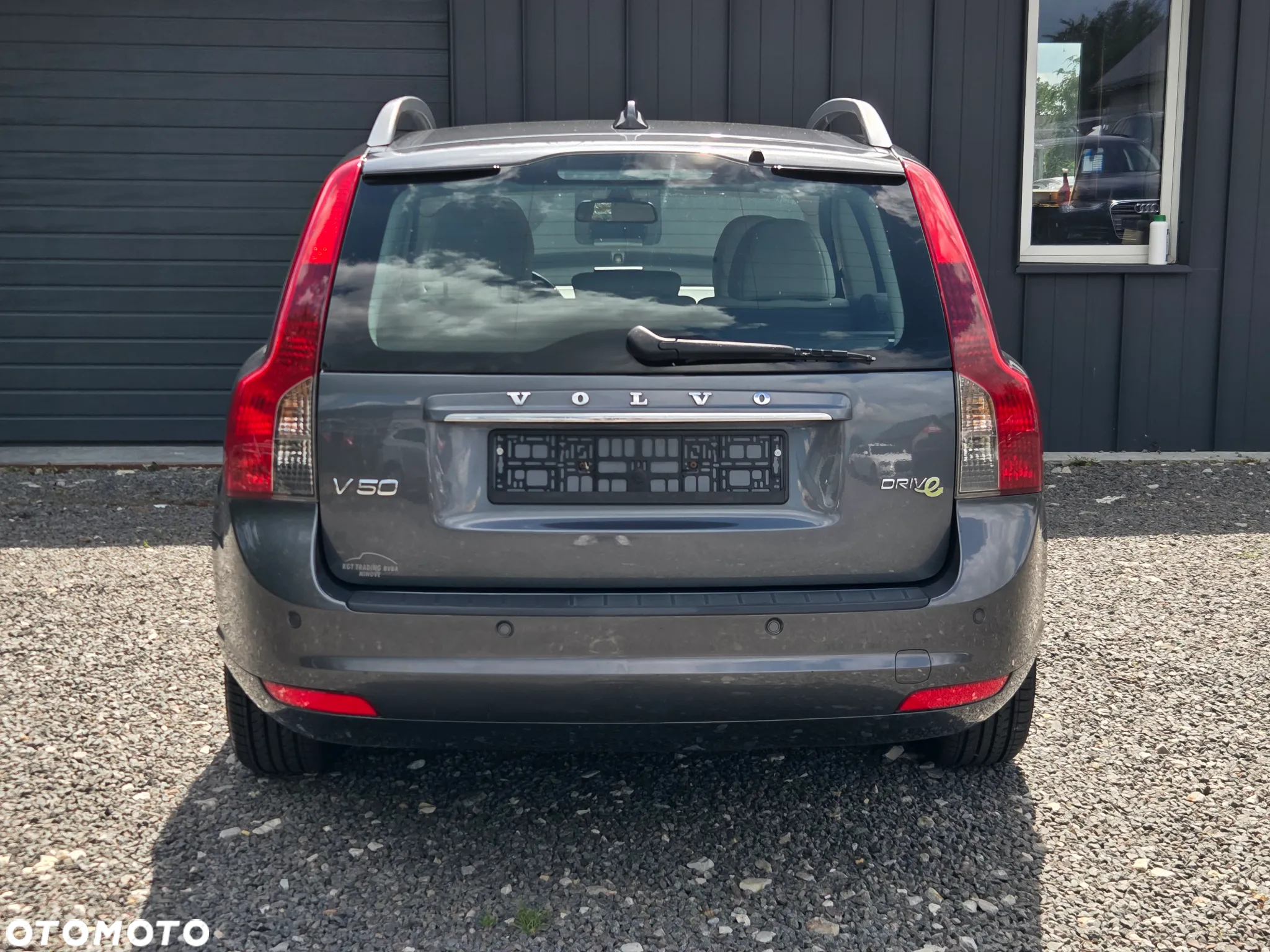 Volvo V50 D2 - 12