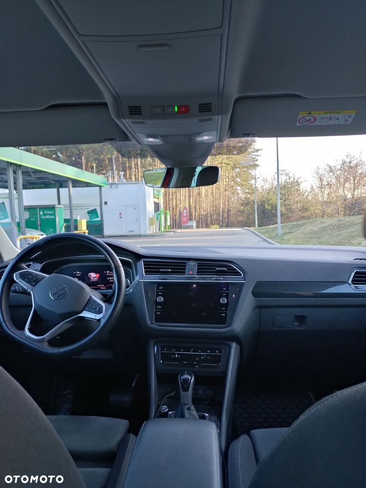 Volkswagen Tiguan 2.0 TSI 4Mot Elegance DSG - 10