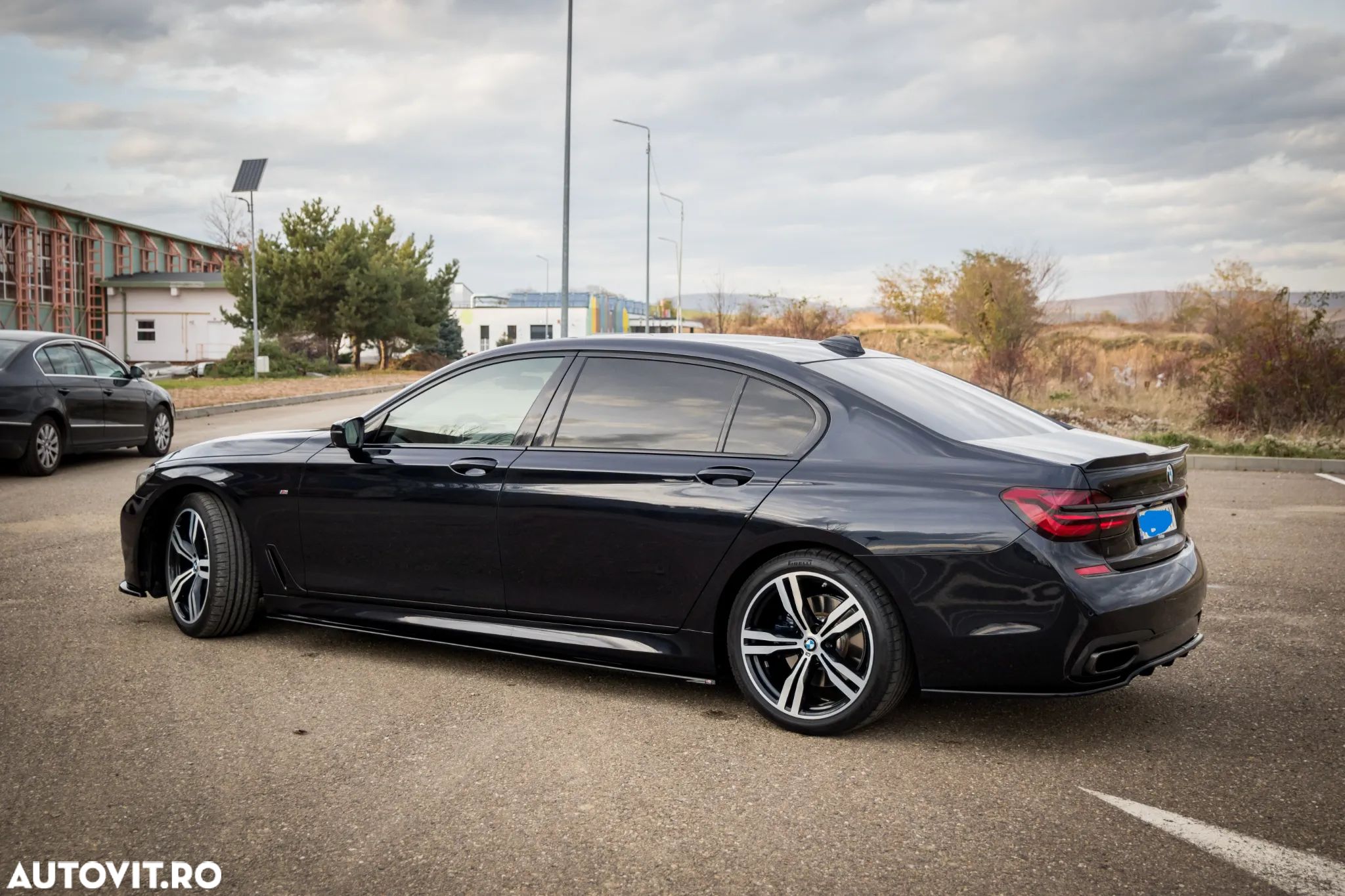 BMW Seria 7 730Ld xDrive - 1