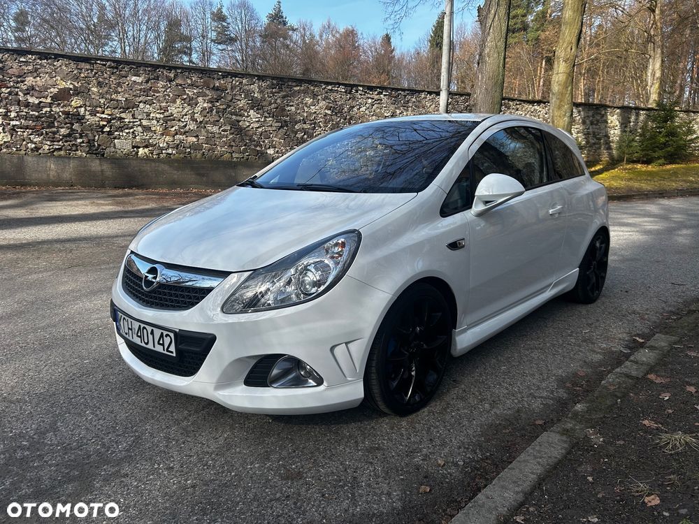 Opel Corsa 1.6 Turbo OPC - 3