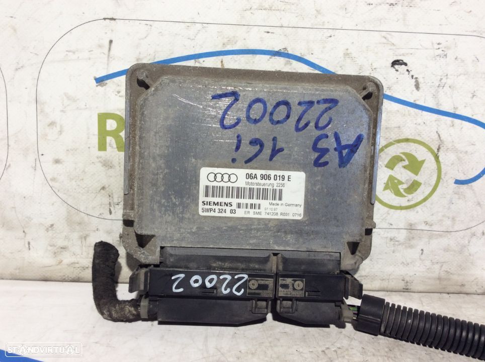 Centralina motor Audi A3 Ref. 06A906019E - 1
