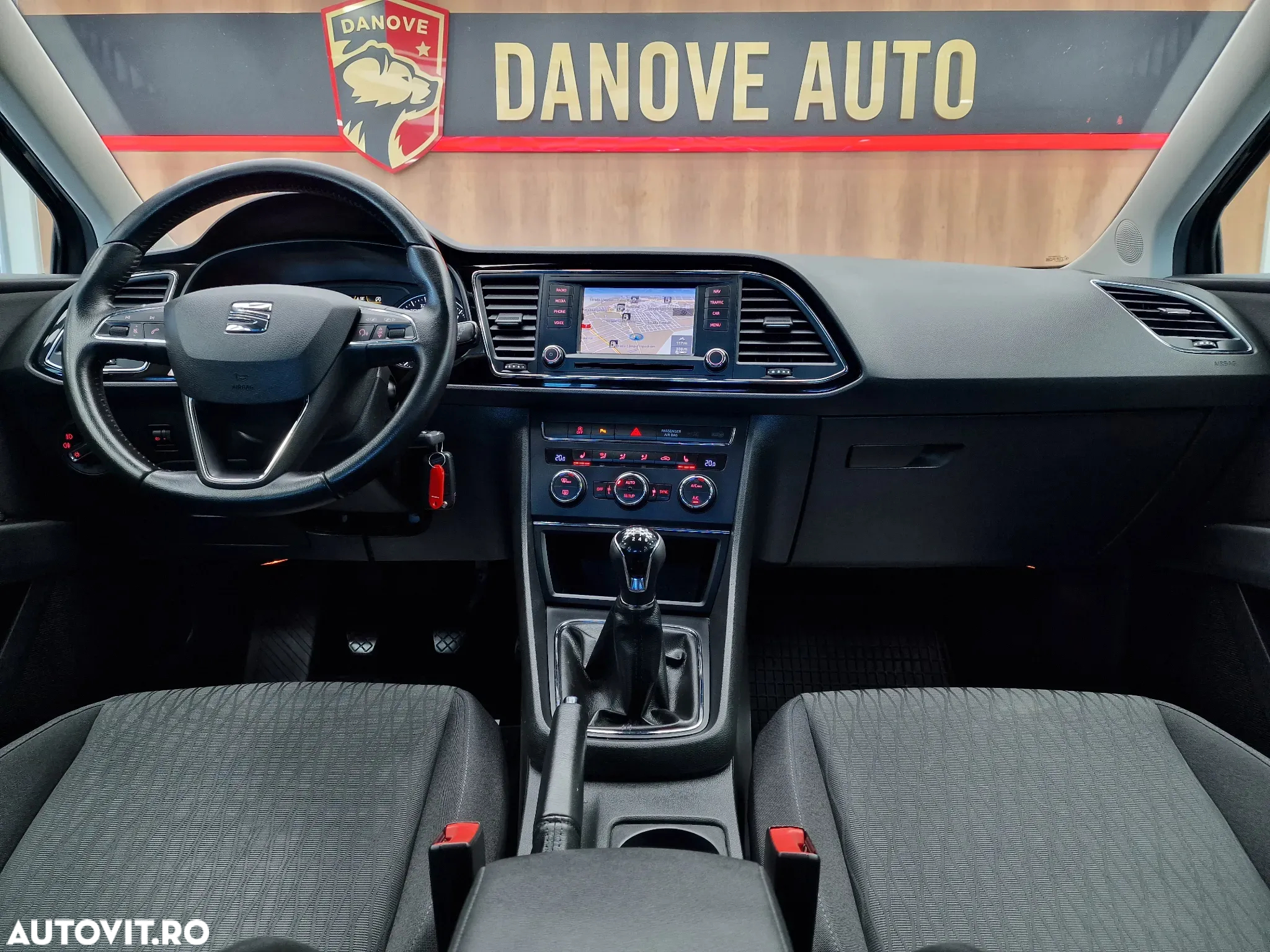 Seat Leon 2.0 TDI DPF Start&Stop Style - 16