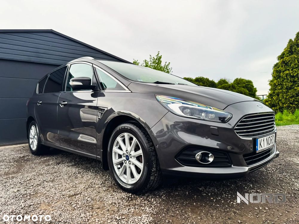 Ford S-Max 2.0 EcoBlue 4WD Titanium - 4