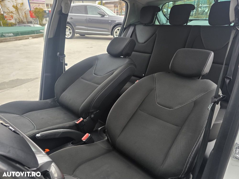 Renault Clio III 1.5dCi Night&Day - 20