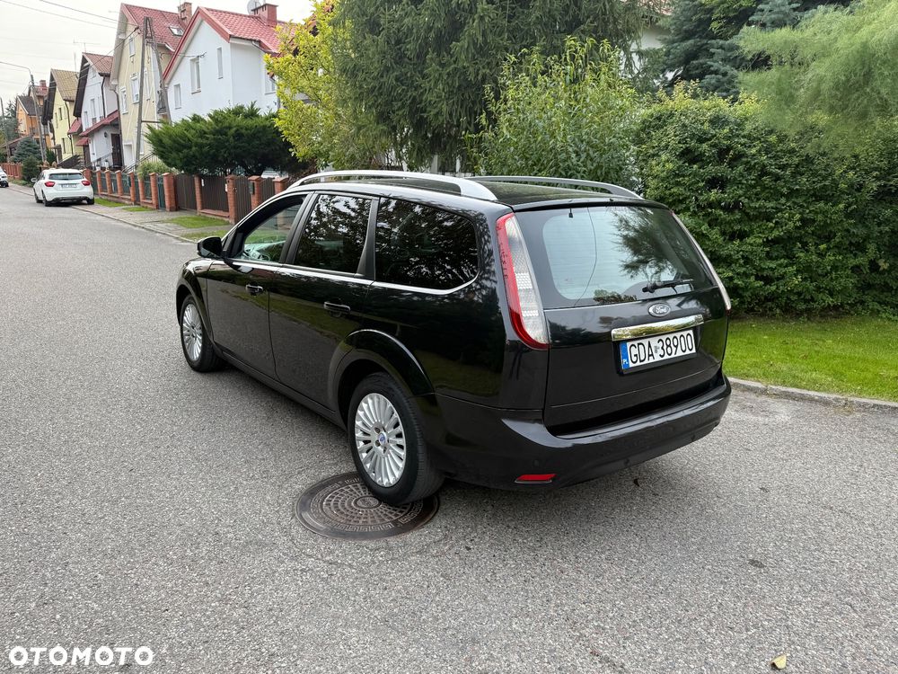 Ford Focus ver-1-8-tdci-trend-plus - 13