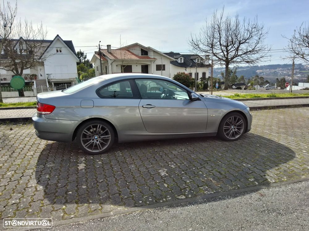 BMW 320 d Coupe - 5