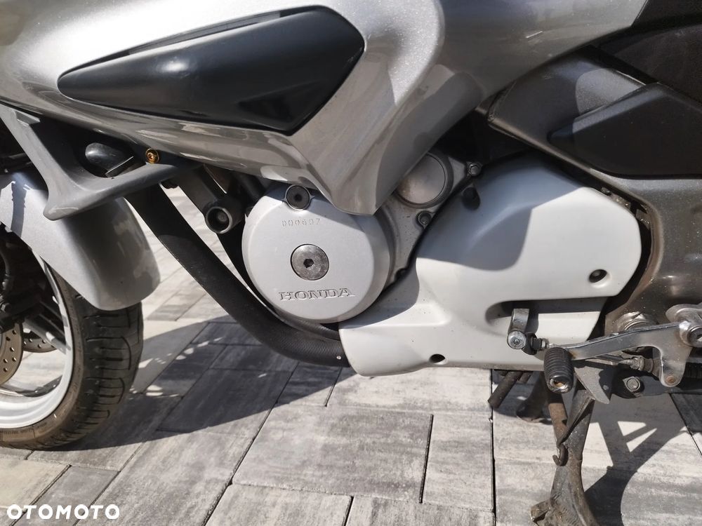 Honda Deauville - 12