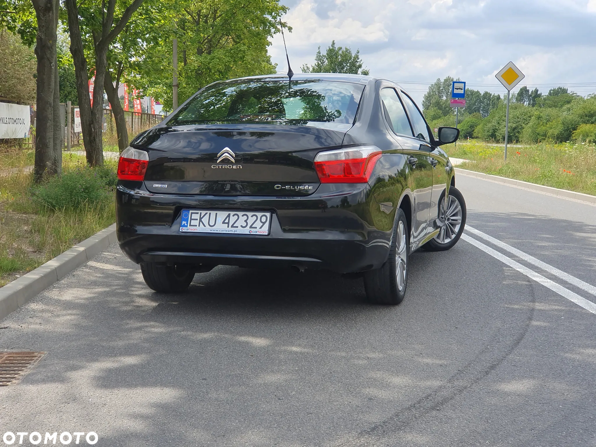 Citroën C-Elysée 1.6 BlueHDi MoreLife - 22
