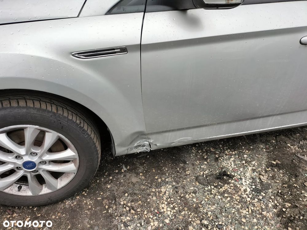 PAS PRZEDNI Z CHŁODNICAMI FORD MONDEO MK IV LIFT 1.6 ECOBOOST KOMBI 10-14r KOD LAK. 58 - 9