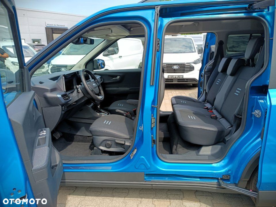 Ford Tourneo Courier - 15