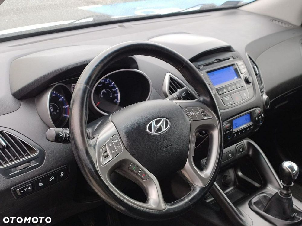 Hyundai ix35 - 16