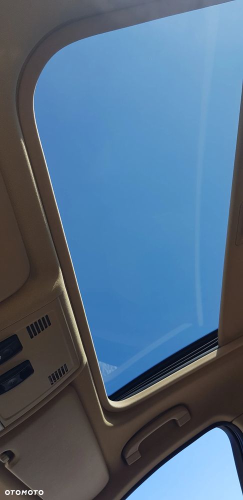 BMW Seria 3 318i - 14