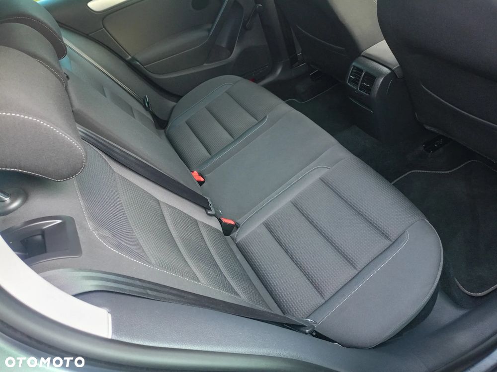 Volkswagen Golf 1.4 Style - 24