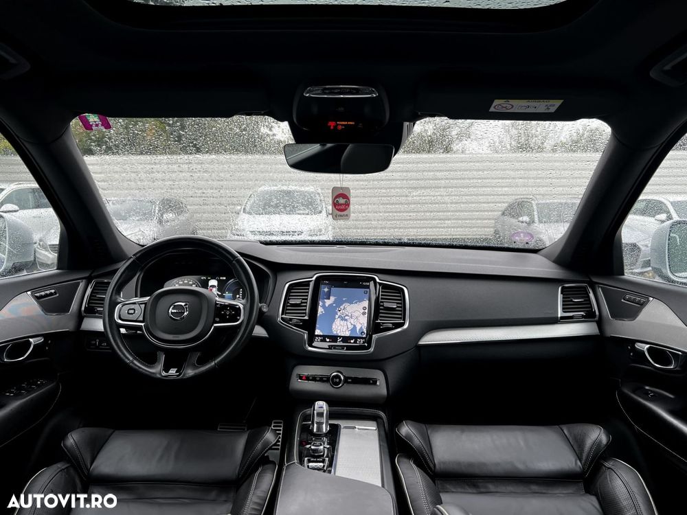 Volvo XC 90 - 7