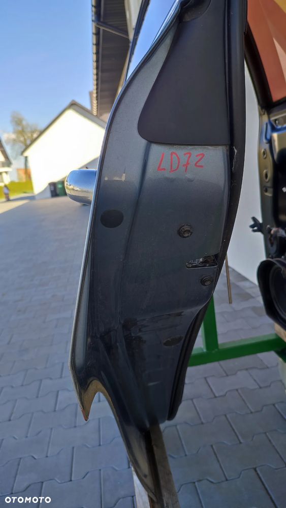 VW TOUAREG 7L 03-06R DRZWI LEWY TYL LD7Z - 9