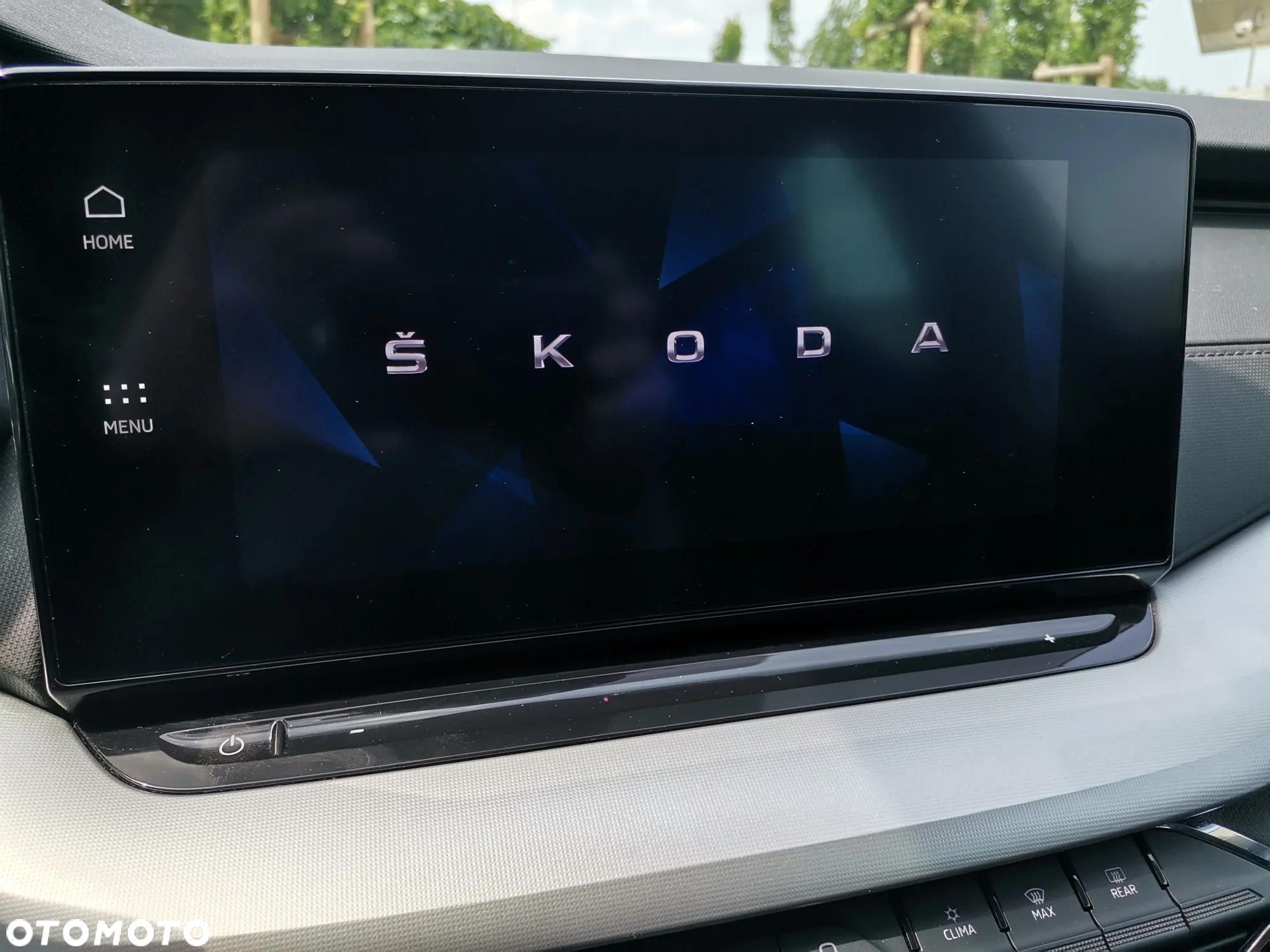Skoda Octavia 2.0 TDI Ambition DSG - 31
