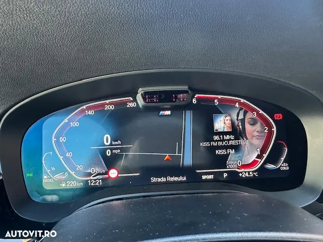 BMW Seria 5 520d xDrive AT MHEV - 31