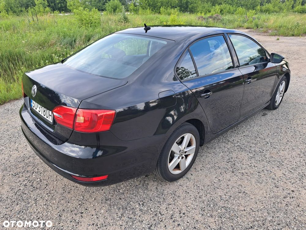 Volkswagen Jetta 1.4 TSI Comfortline - 4