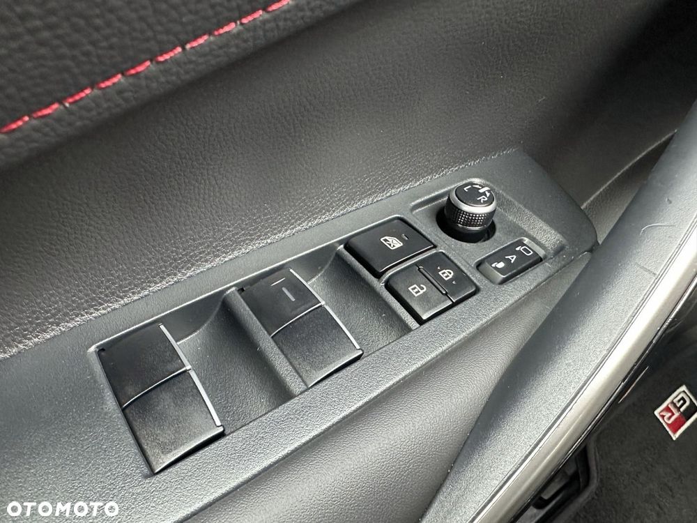 Toyota Corolla 1.8 Hybrid GR Sport Dynamic - 19