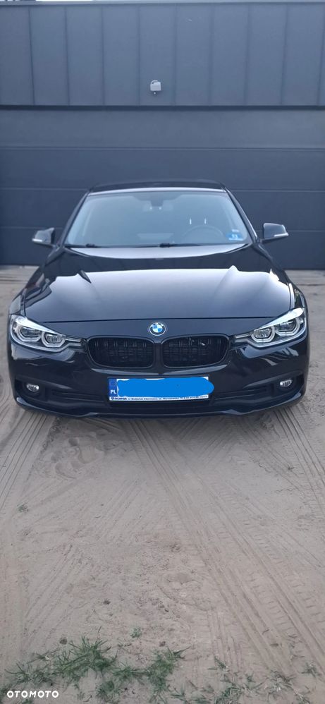 BMW Seria 3 320i xDrive - 1