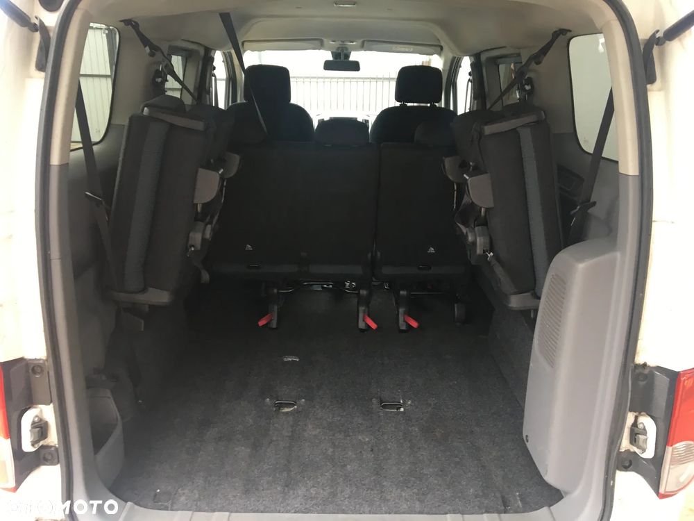Nissan NV200 - 20