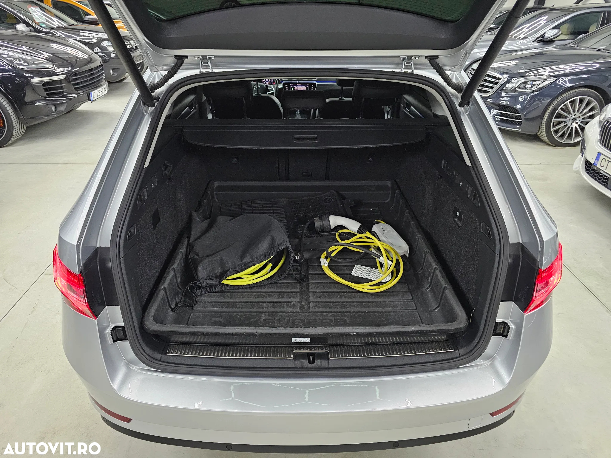 Skoda Superb Combi 1.4 TSI PHEV Style - 40
