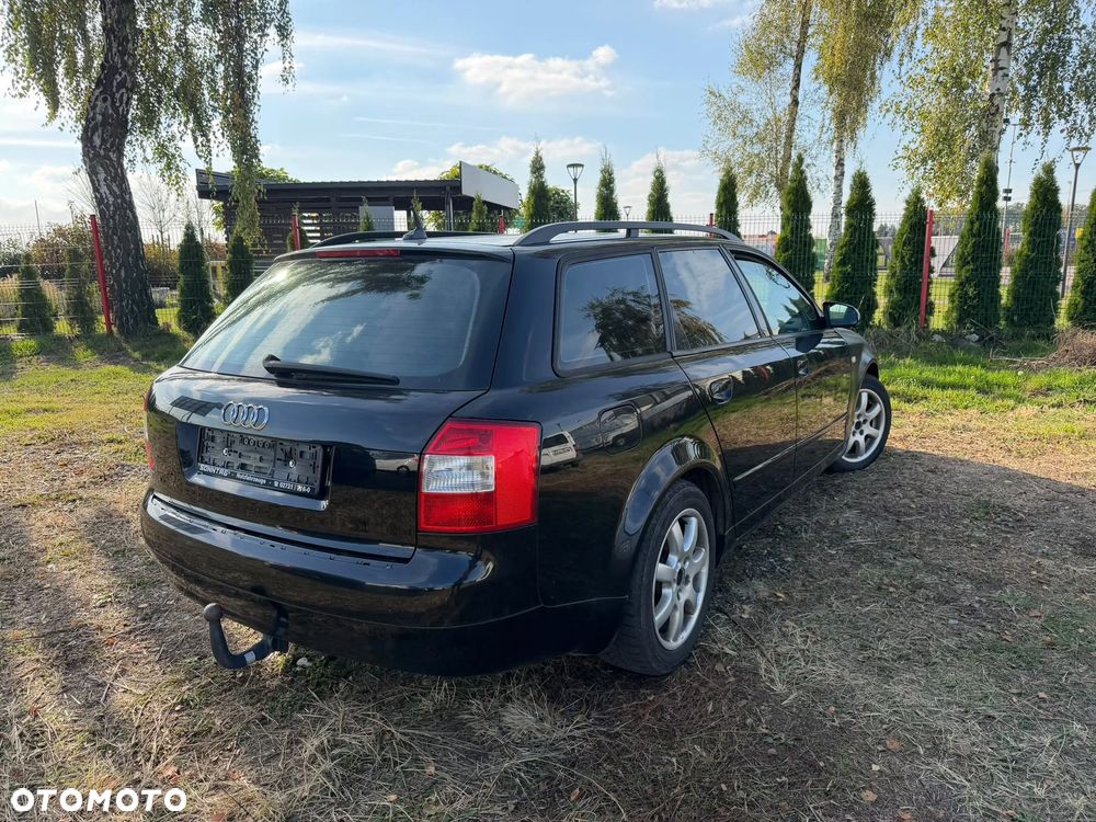 Audi A4 Avant 2.5 TDI - 6