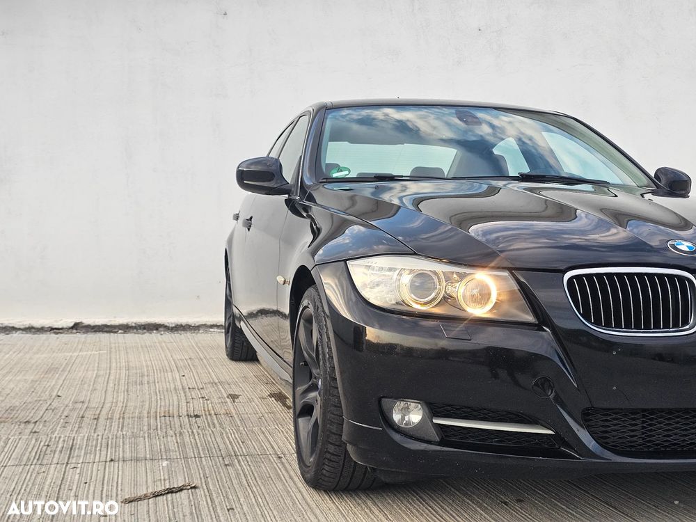 BMW Seria 3 - 18