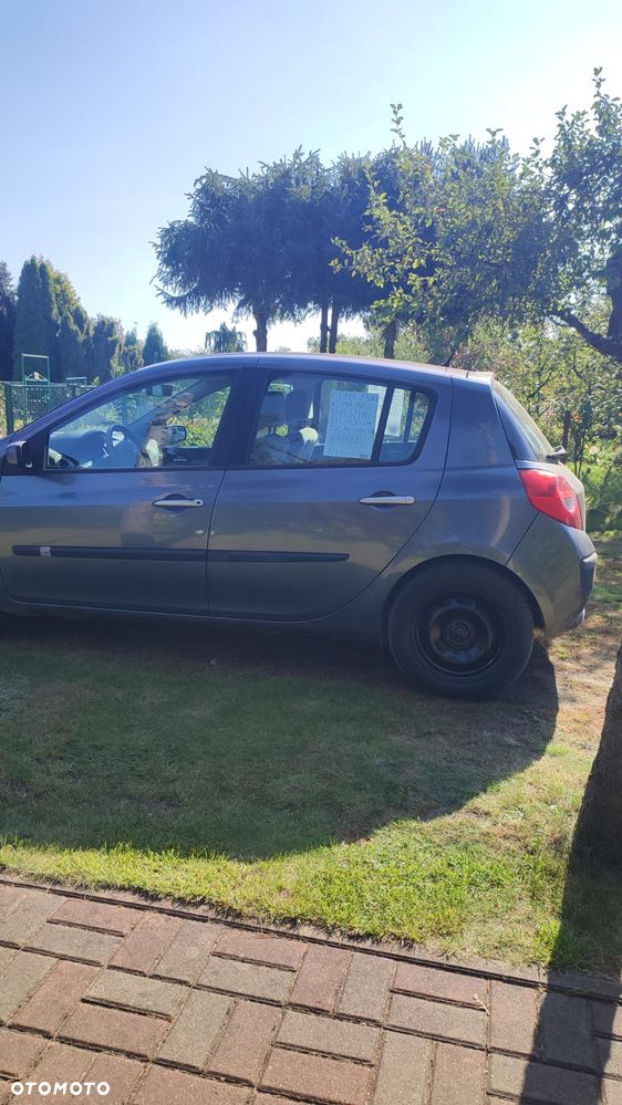 Renault Clio 1.5 dCi Authentique - 2