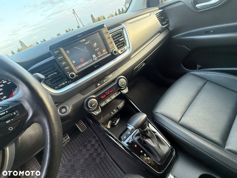 Kia Stonic 1.0 T-GDI DCT OPF Platinum Edition - 24