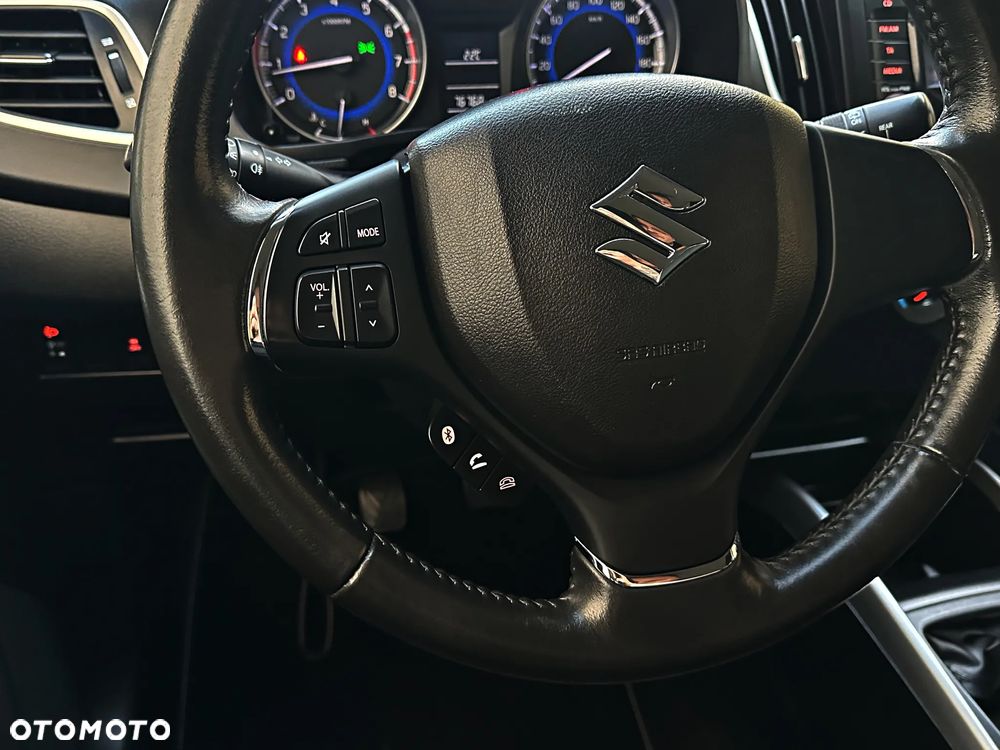 Suzuki Baleno 1.2 Premium - 33
