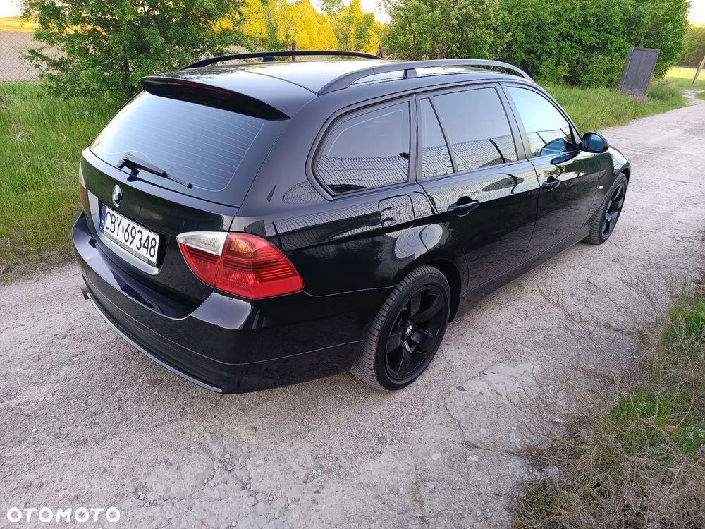 BMW Seria 3 - 17