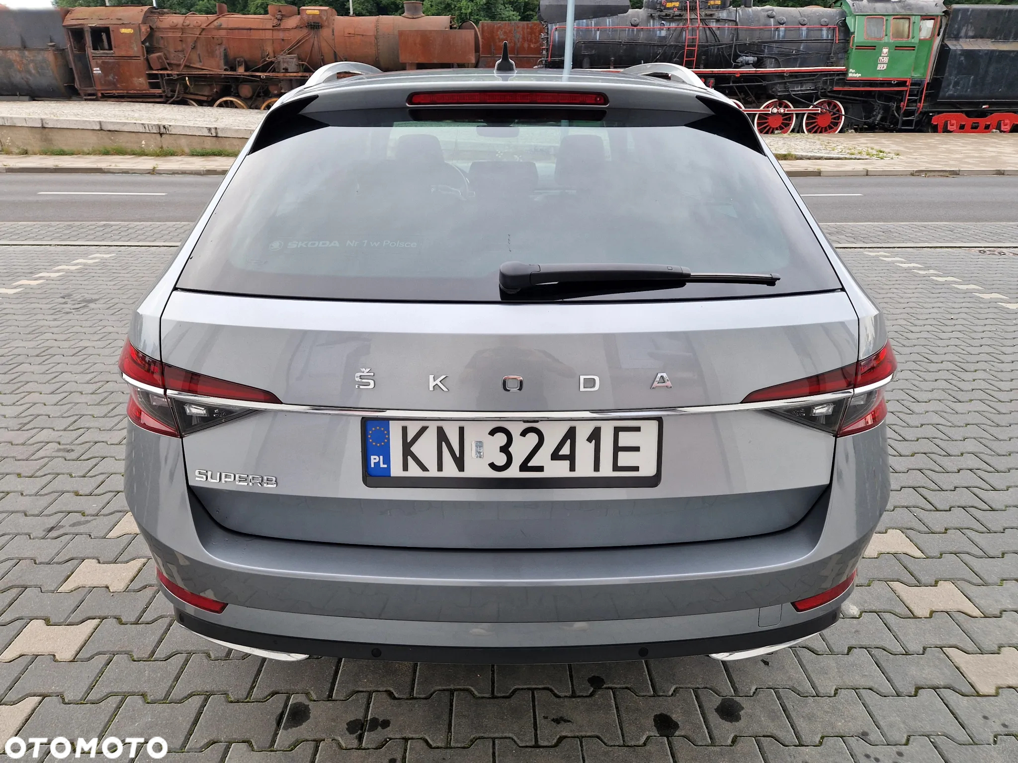 Skoda Superb 2.0 TSI L&K DSG - 15
