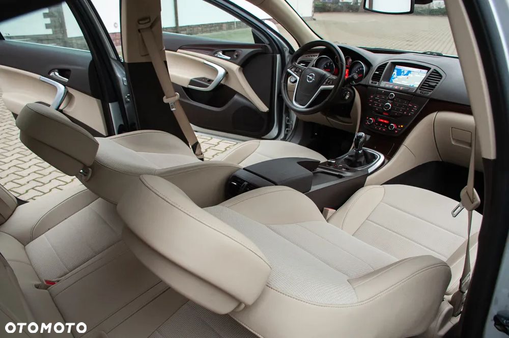 Opel Insignia 1.8 Elegance - 26