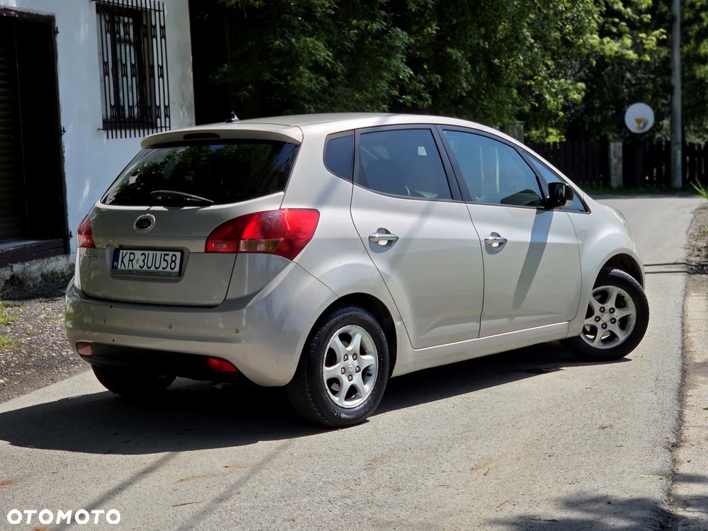 Kia Venga 1.6 XL - 10