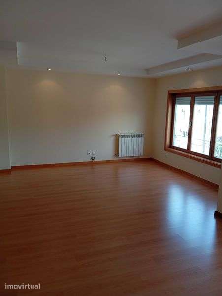 Apartamento T3 na Abrunheira Sintra - Grande imagem: 4/12