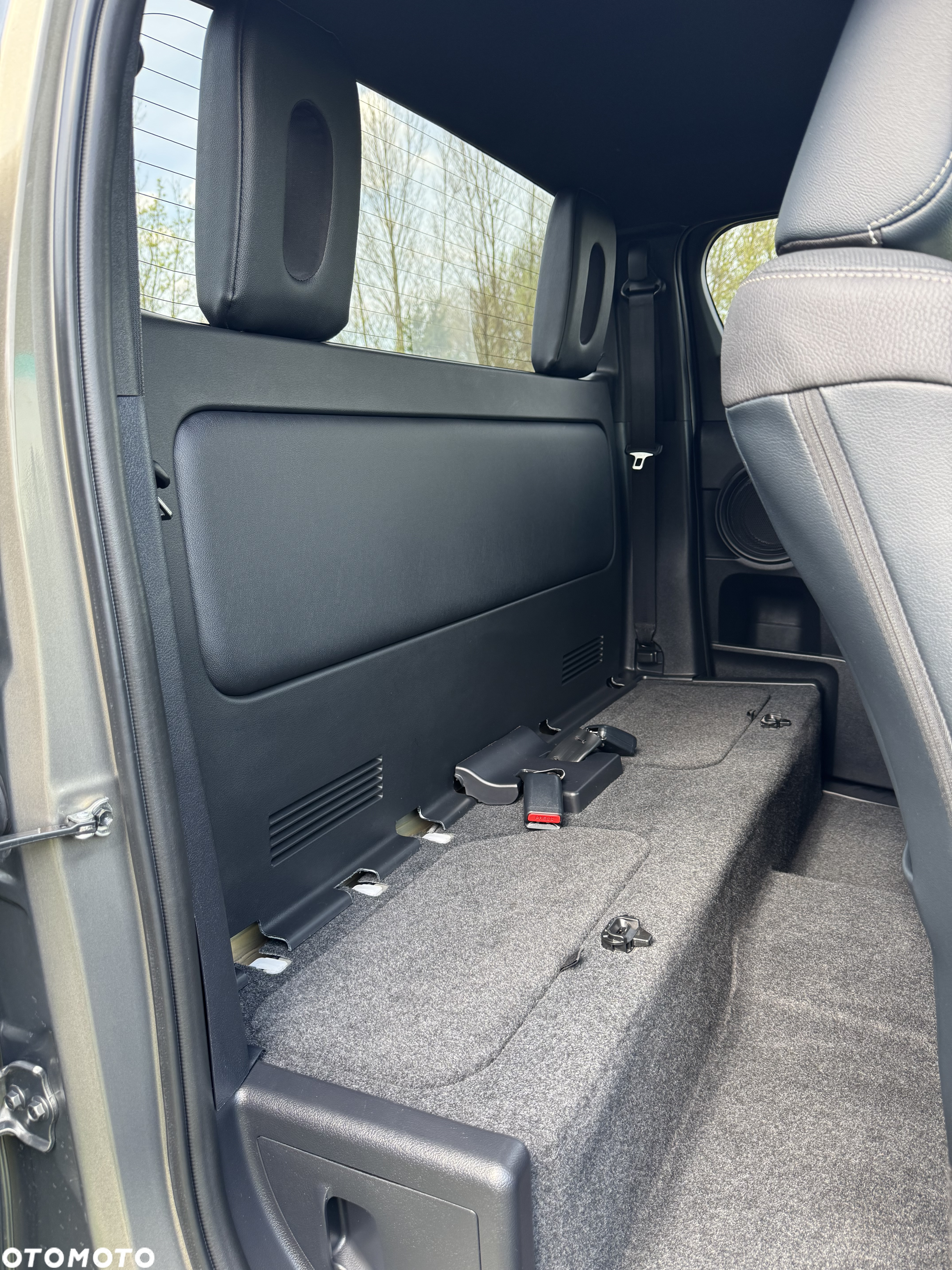 Toyota Hilux 2.8 D-4D Double Cab SR5 4x4 - 16