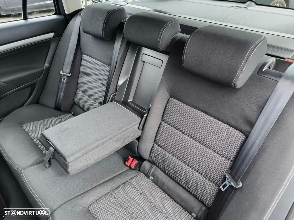 Skoda Octavia Break 1.6 TDi Sportline - 20