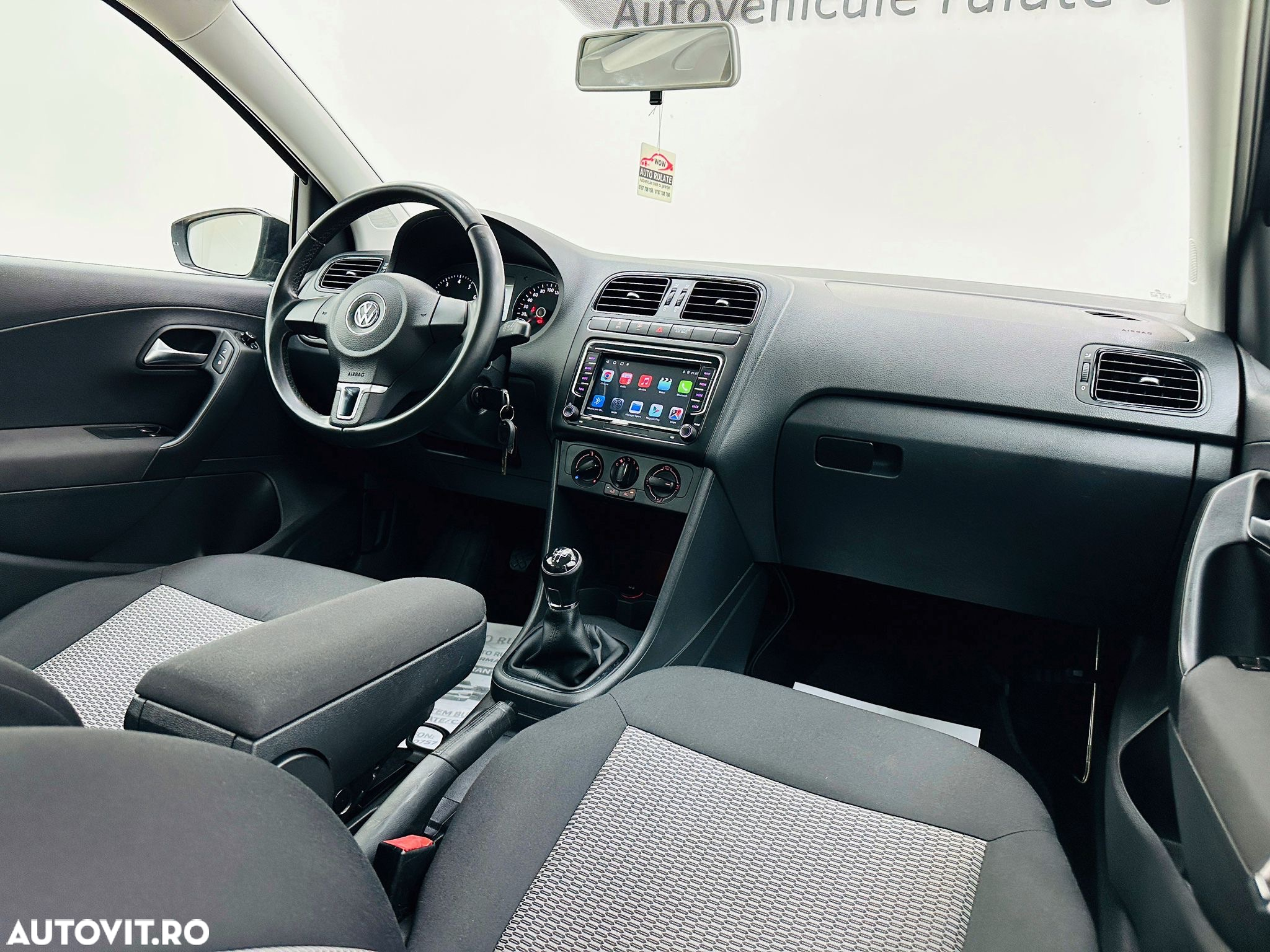 Volkswagen Polo - 25