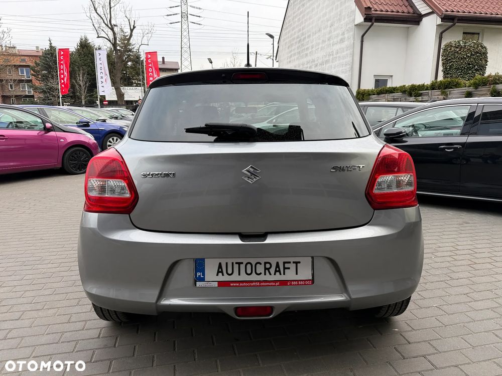 Suzuki Swift 1.2 Premium Plus - 27