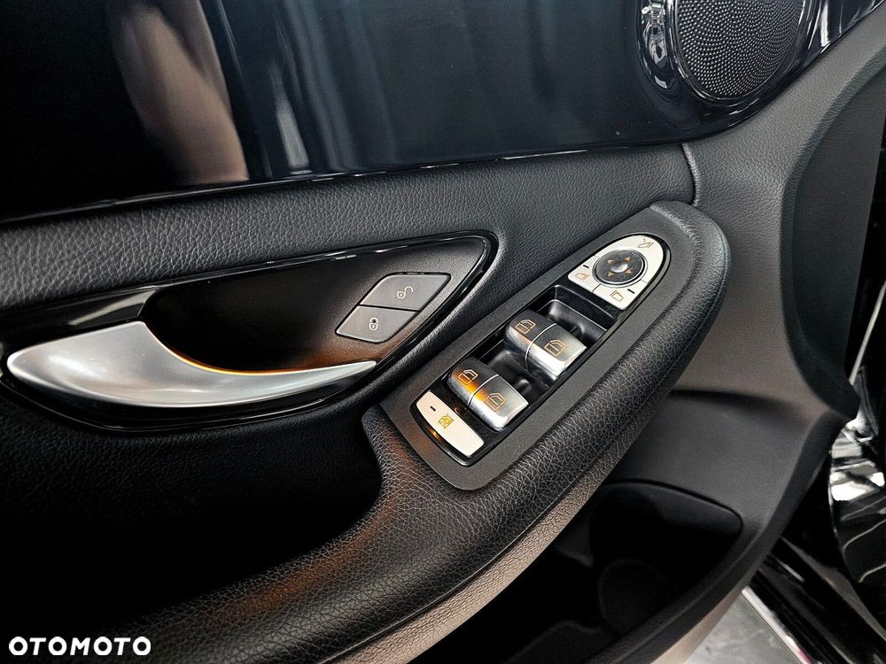 Mercedes-Benz Klasa C - 16