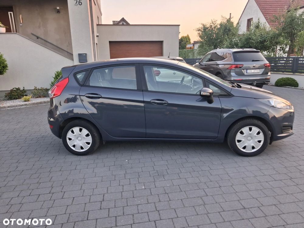 Ford Fiesta 1.25 Viva - 2