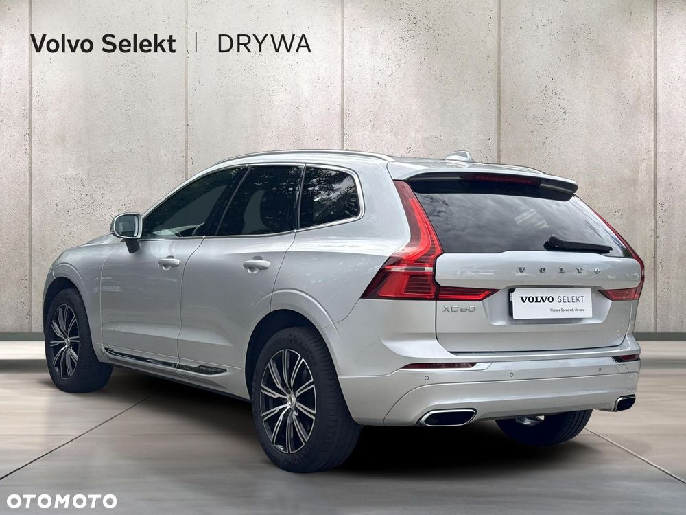 Volvo XC 60 - 4
