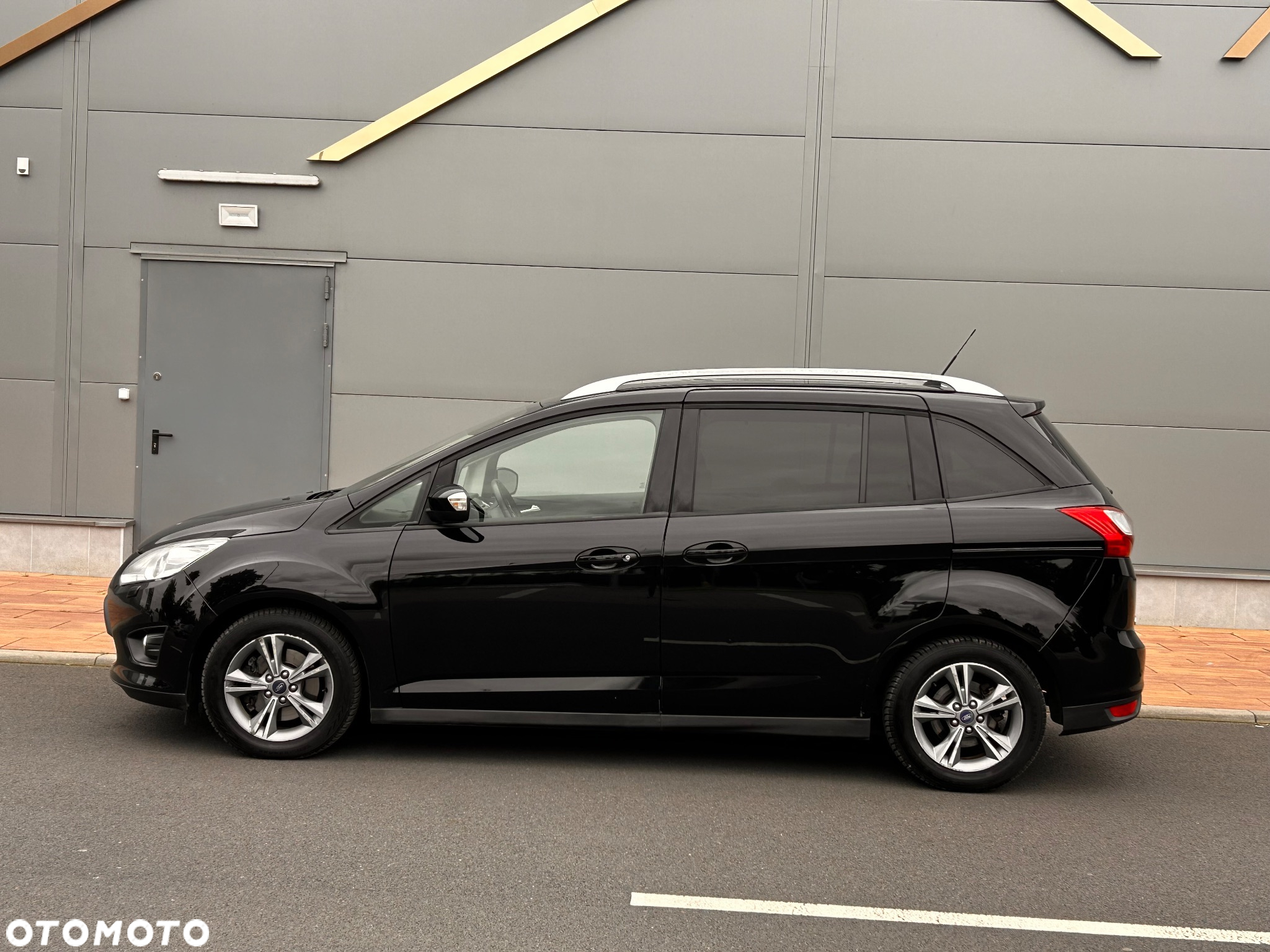 Ford Grand C-MAX 1.6 TDCi Titanium - 15